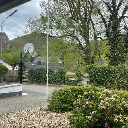 Auf Muehlenfeld Lejlighed Heimbach Eksteriør billede